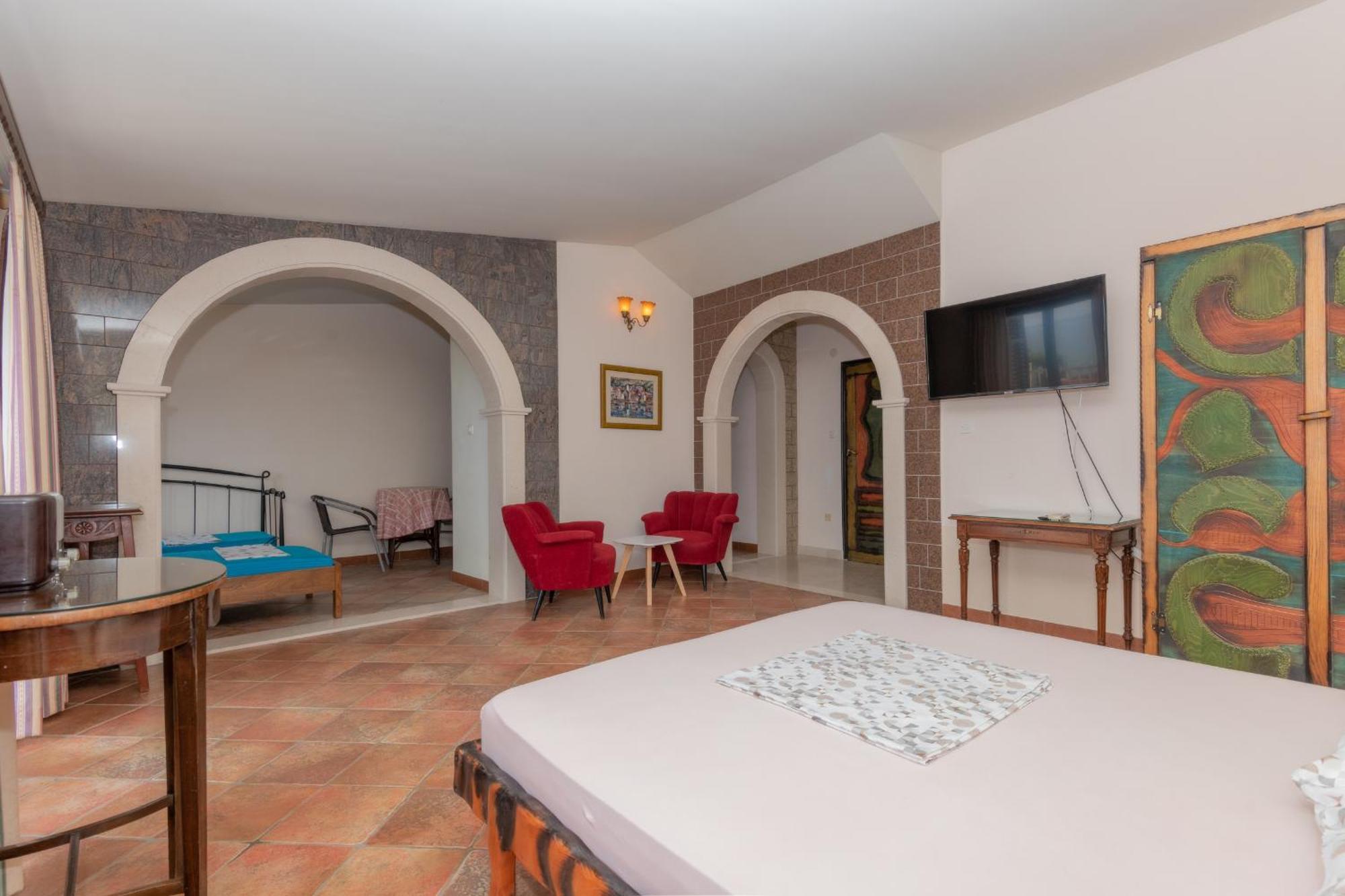 Apartments Magic Time Подстрана Екстериор снимка